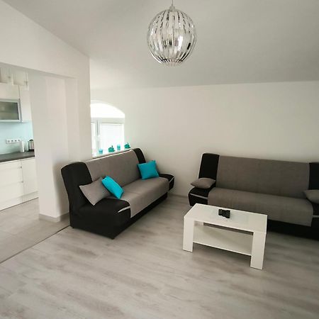 Rooms & Apartments Ana 2 زادار المظهر الخارجي الصورة