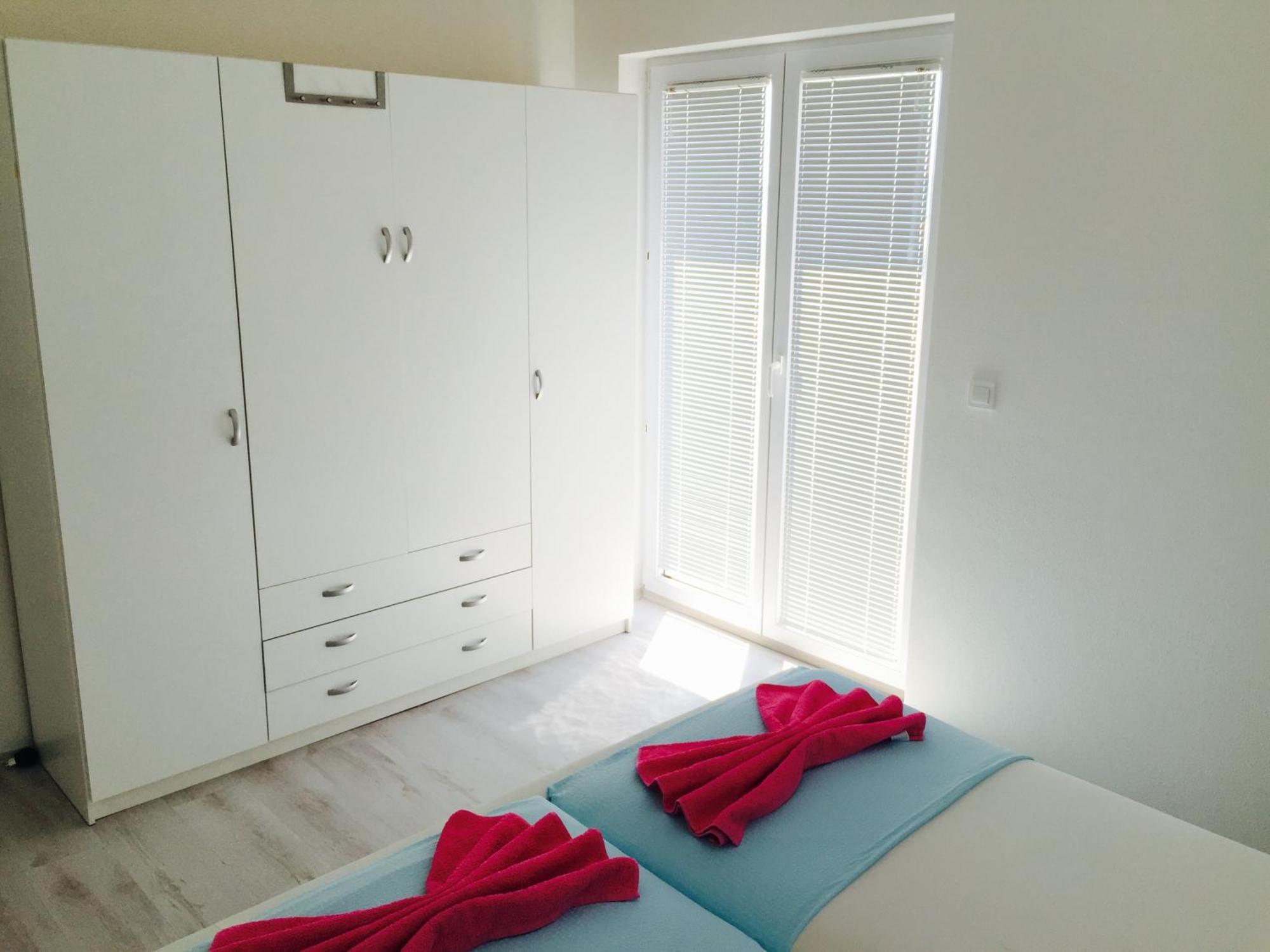 Rooms & Apartments Ana 2 زادار المظهر الخارجي الصورة